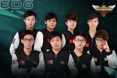 会与自由发 会与自由发