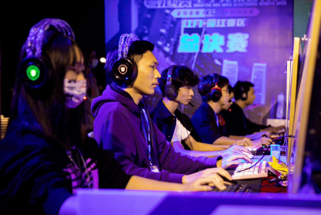 霸主地位 霸主地位