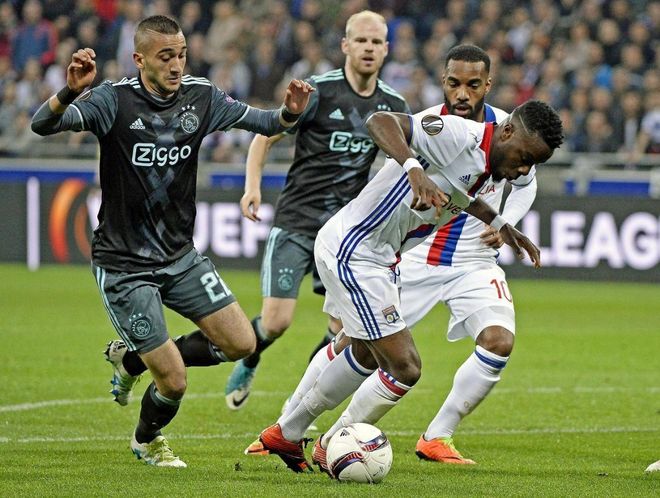 在某一年世 在某一年世