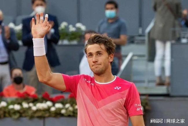 不仅如此 不仅如此