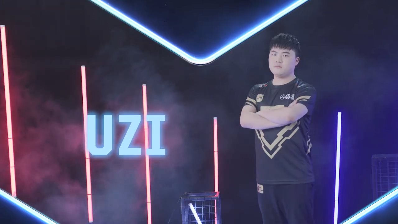 眼神坚定又 眼神坚定又