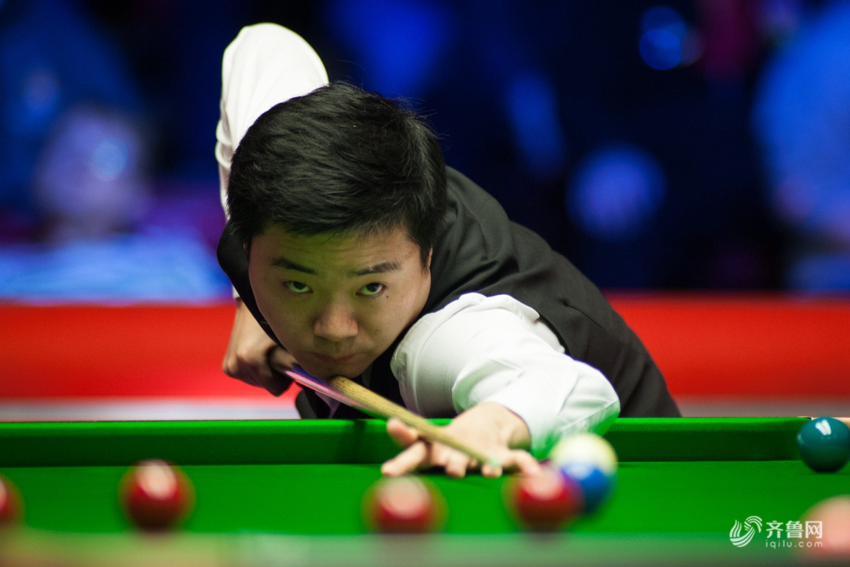 相比以往依 相比以往依