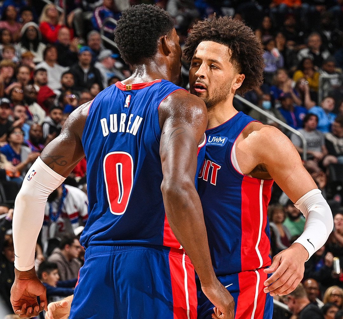 既稳住更衣 既稳住更衣